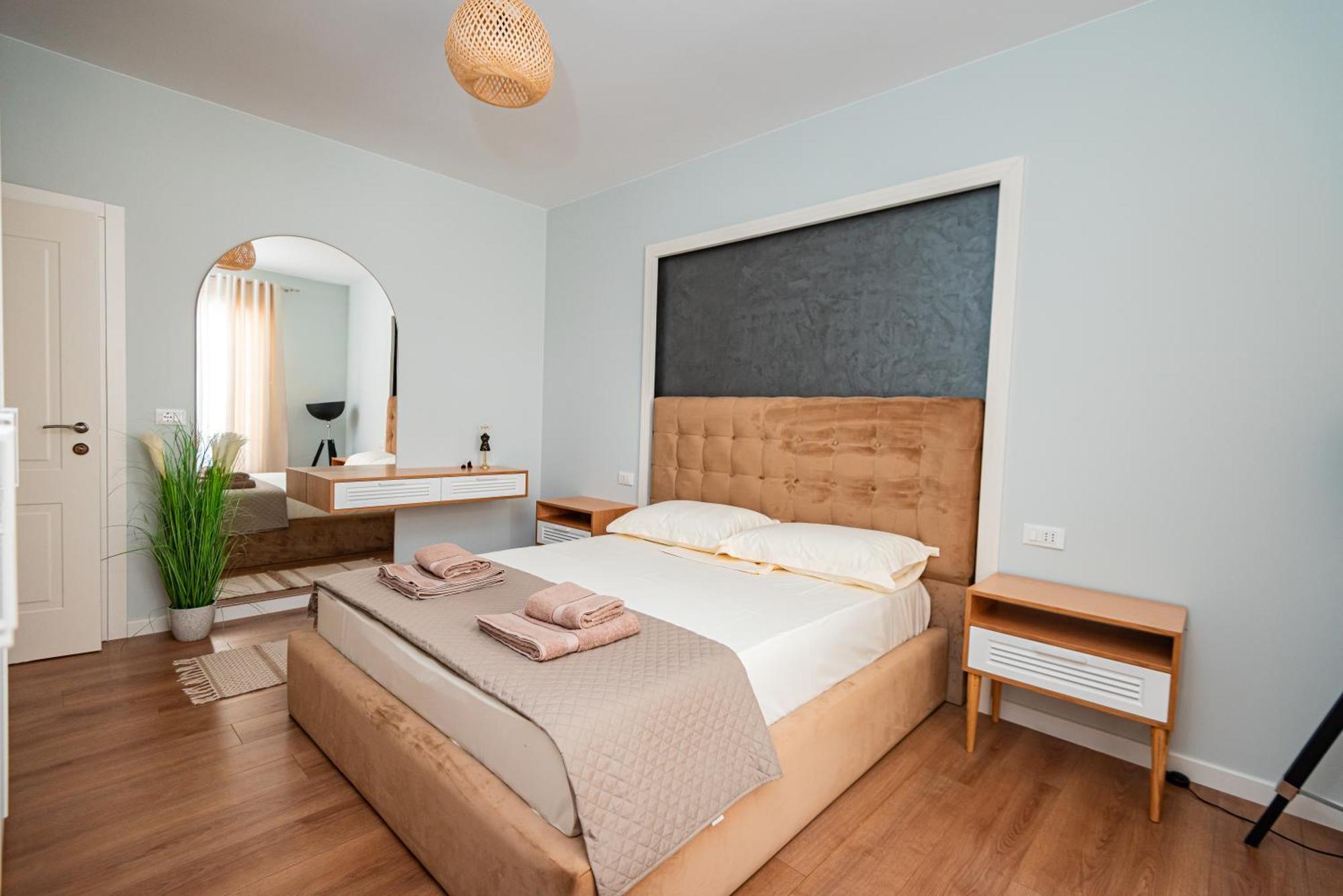 Vivi'S Seaside Apartment Durrës Eksteriør billede