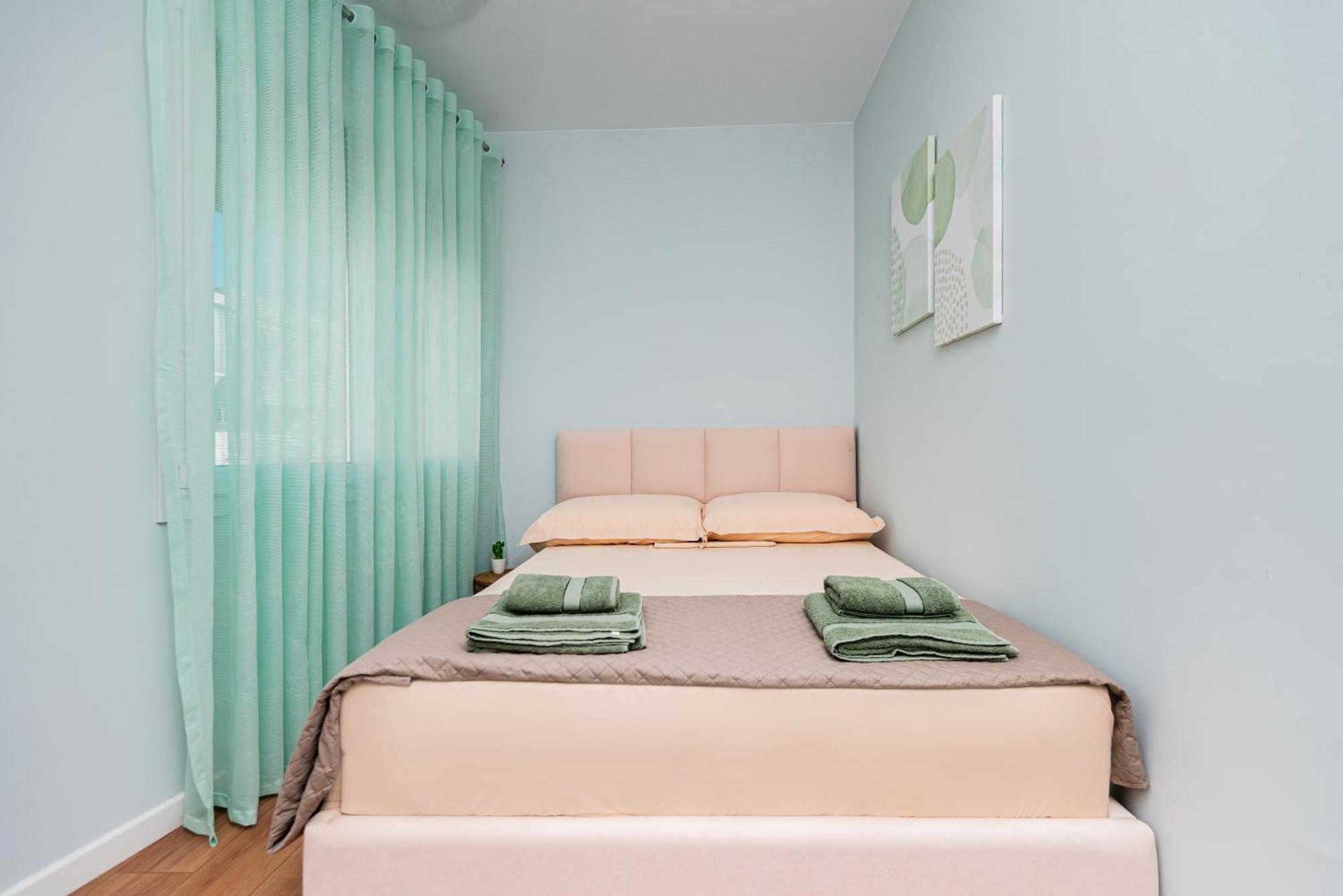Vivi'S Seaside Apartment Durrës Eksteriør billede